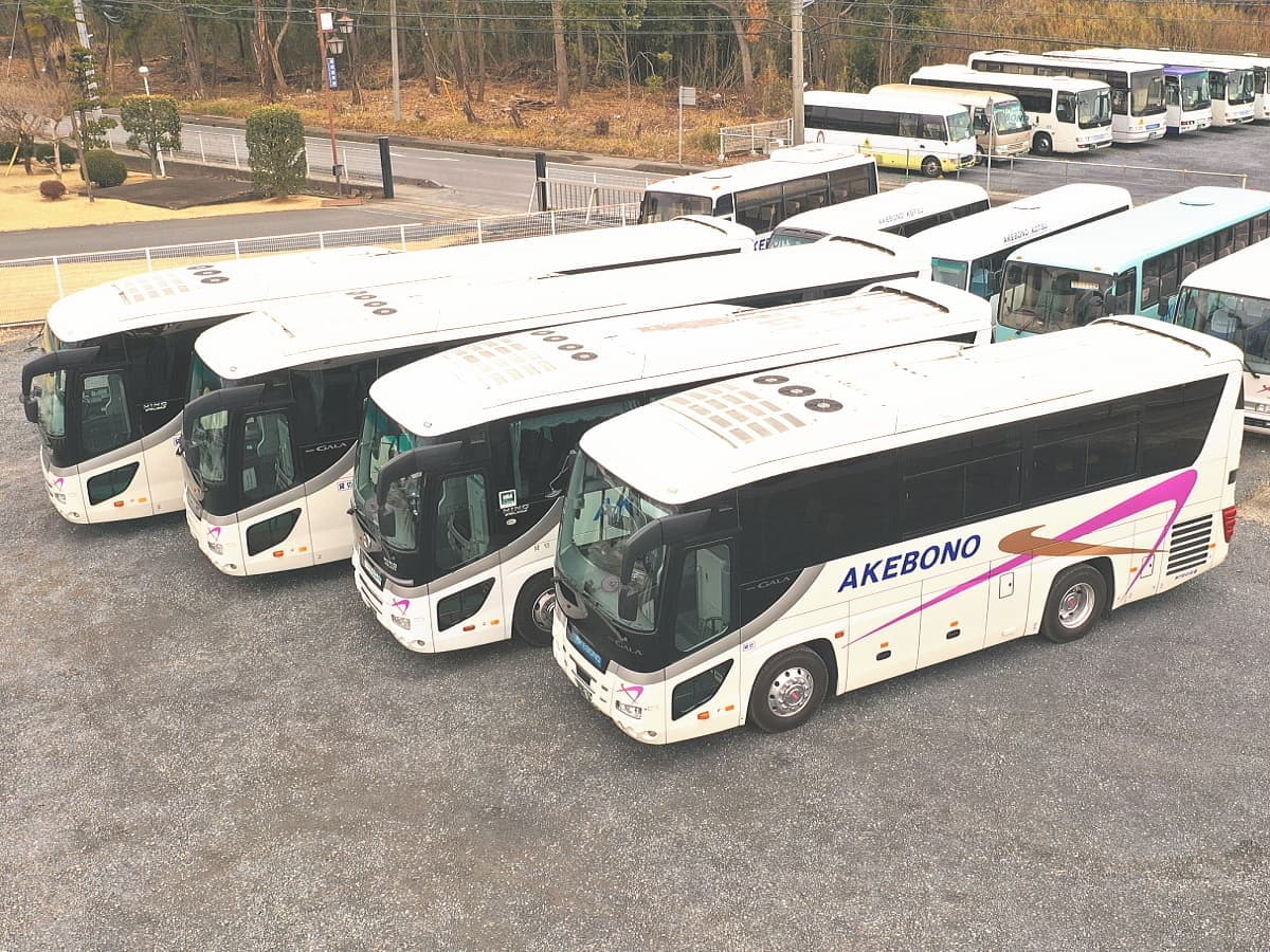 豊富な車種（車両）・繁忙期でも対応可能